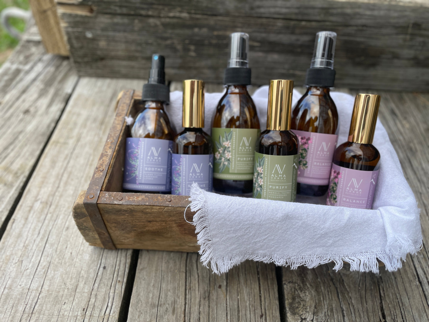 Soothe // Ylang Ylang, Lavender, Litsea Fragrance Mist