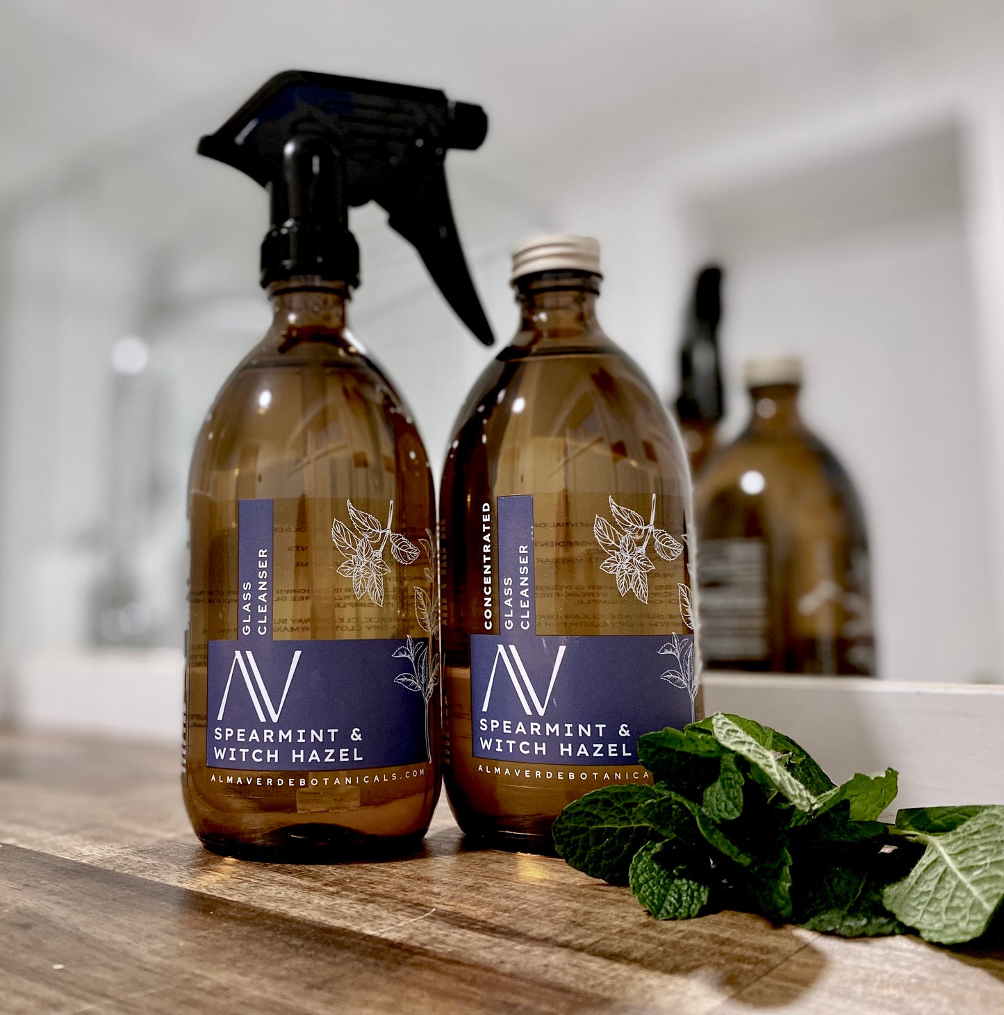 Spearmint & Witch Hazel Glass Cleaner